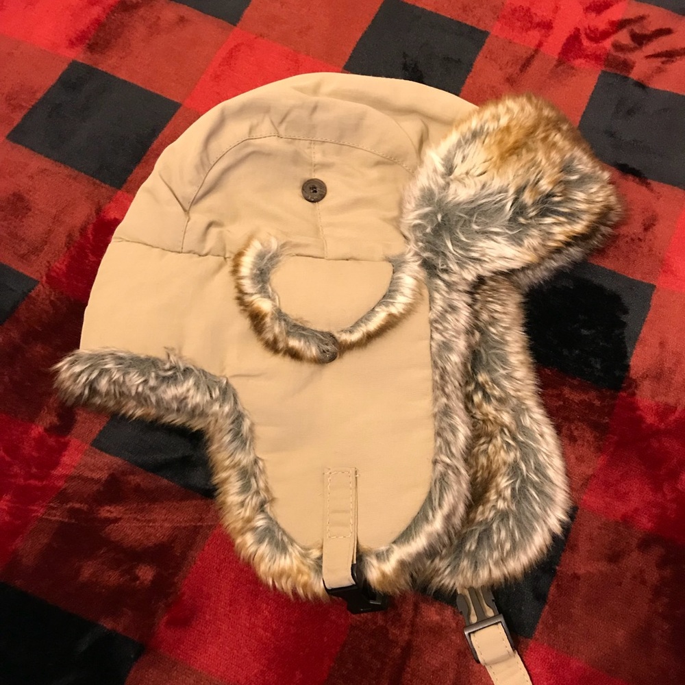 Men’s Woolrich hat